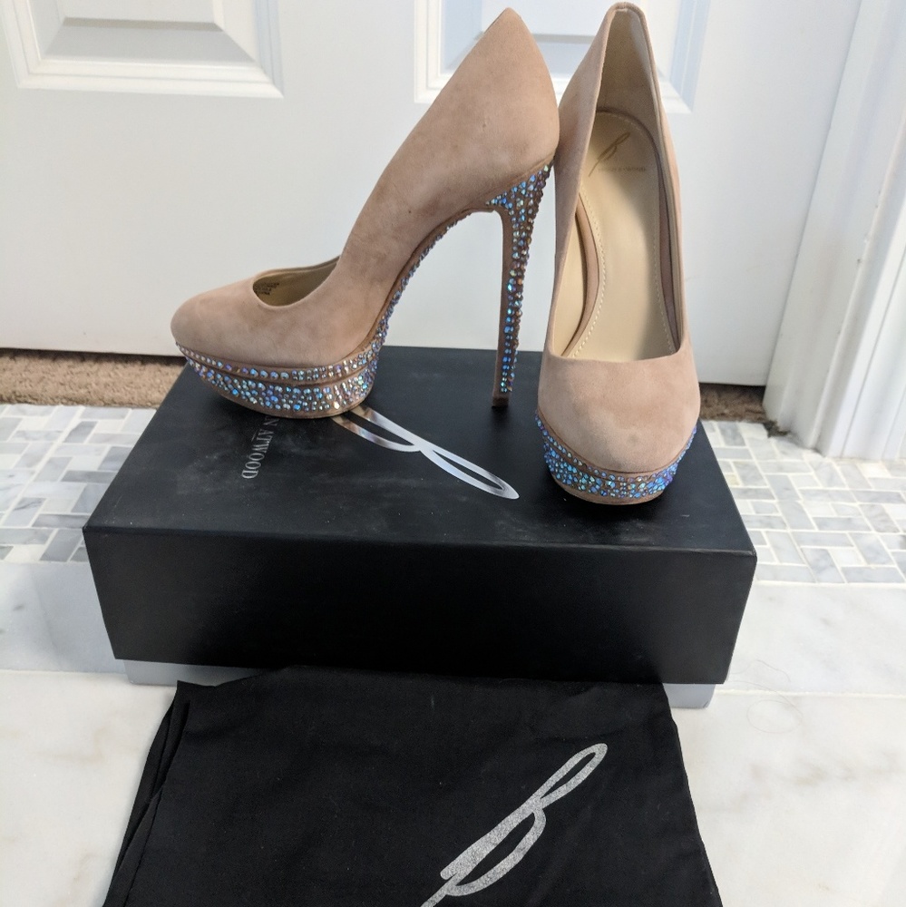 B Brian Atwood